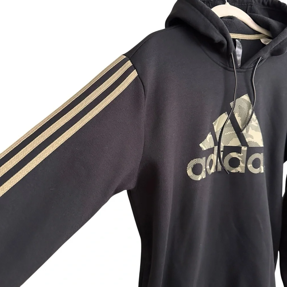 ADIDAS Black Camo Logo Three Stipe Hoodie Sweatshirt Graphic‎ Athletic Wear M